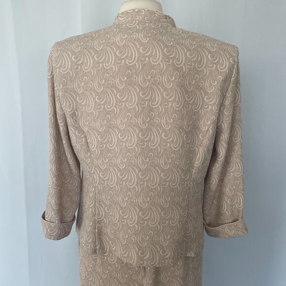 Dress Jacket 2 Piece Set Size 12 Petite 12P Beige Tan Minimal Monochromatic - Picture 7 of 16